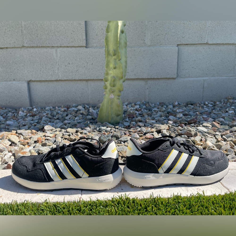Adidas Kids Black and Yellow Sneakers kids size 5